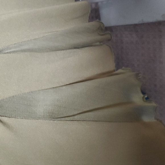 Two- piece skirt set - Picture 5 of 6